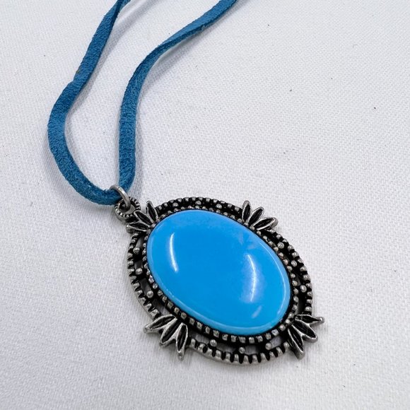 NWT - Robert Rose - Turquoise Color Semi Precious Stone Pendant 16” Necklace - Picture 5 of 9